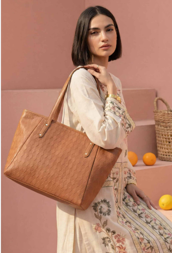 The Timeless Appeal of Tote Bags: